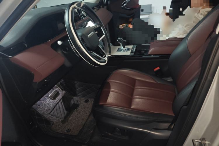Used Land Rover Range Evoque New Energy 2023 Aurora L P300e Plug-in Hybrid Electric Version Left Front Seat