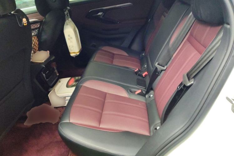 Used Land Rover Range Evoque New Energy 2023 Aurora L P300e Plug-in Hybrid Electric Version Left Rear Seat