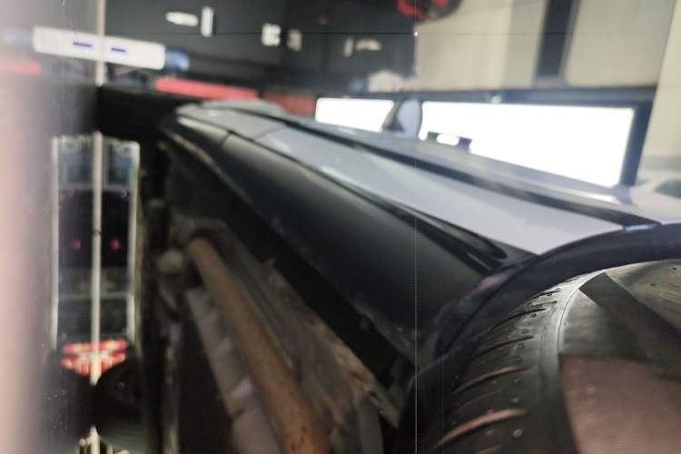 Used Land Rover Range Evoque New Energy 2023 Aurora L P300e Plug-in Hybrid Electric Version Left Side Sill