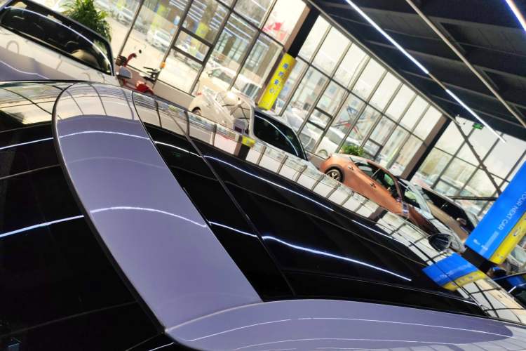 Used Land Rover Range Evoque New Energy 2023 Aurora L P300e Plug-in Hybrid Electric Version Roof