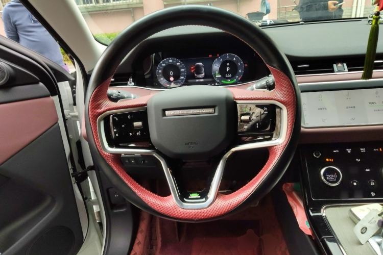 Used Land Rover Range Evoque New Energy 2023 Aurora L P300e Plug-in Hybrid Electric Version Steering Wheel