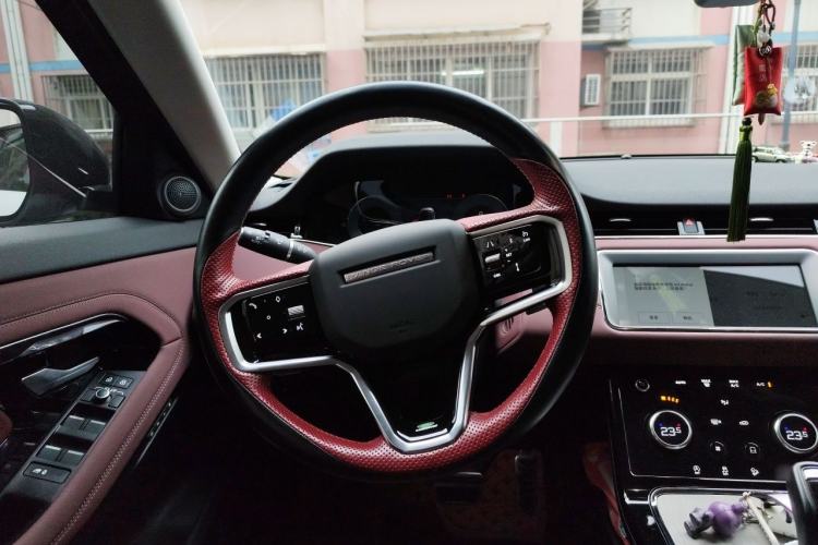 Used Land Rover Range Evoque New Energy 2023 Aurora L P300e Plug-in Hybrid Electric Version Steering Wheel