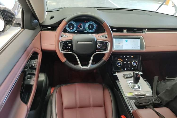 Used Land Rover Range Evoque New Energy 2023 Aurora L P300e Plug-in Hybrid Electric Version Steering Wheel