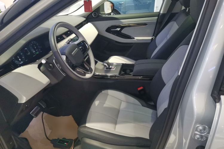 Used Land Rover Range Evoque New Energy 2024 Aurora L P300e Plug-in Hybrid Electric Version Left Front Seat