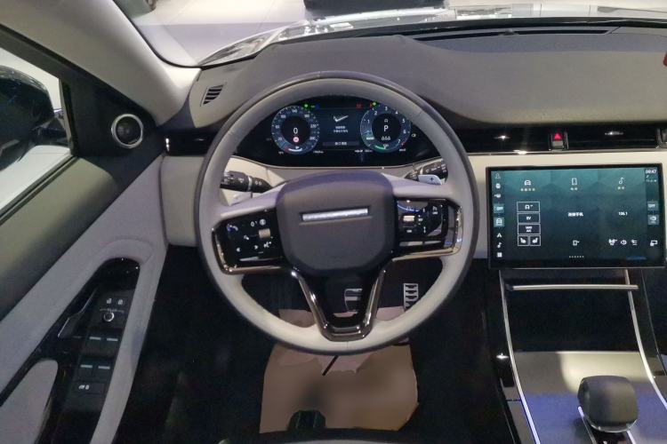 Used Land Rover Range Evoque New Energy 2024 Aurora L P300e Plug-in Hybrid Electric Version Steering Wheel