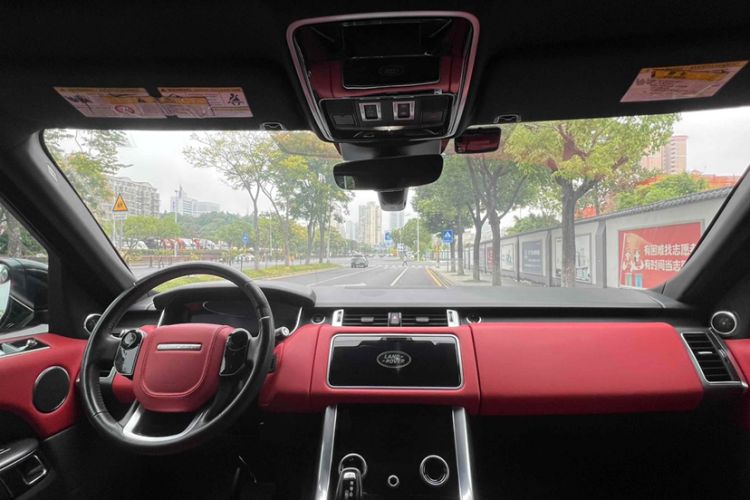 Used Land Rover Range Sport  Interior 3