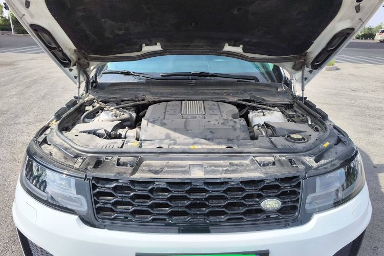 Used Land Rover Range Sport 2016 3.0 SDV6 HSE Engine Bay