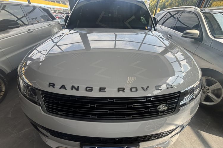 Used Land Rover Range Sport 2023 400PS Dynamic SE Exterior 1