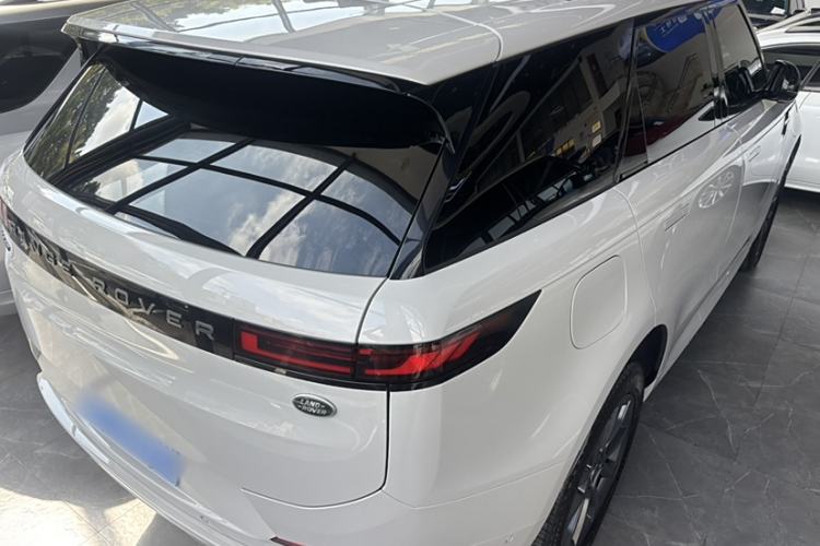 Used Land Rover Range Sport 2023 400PS Dynamic SE Exterior 4