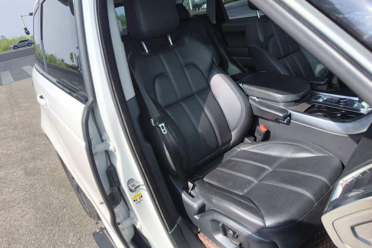 Used Land Rover Range Sport 2016 3.0 SDV6 HSE Right Front Seat