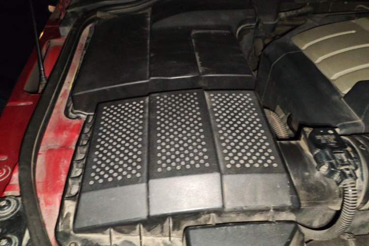 Used Land Rover Range Sport  Engine Bay Right