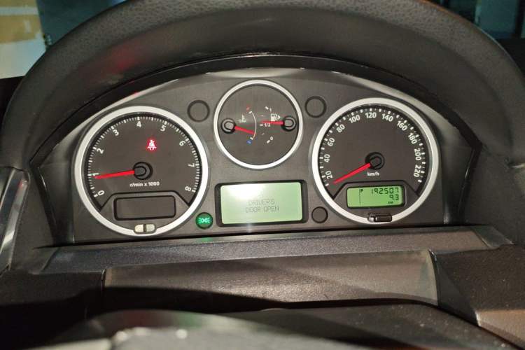 Used Land Rover Range Sport  Instrument Cluster
