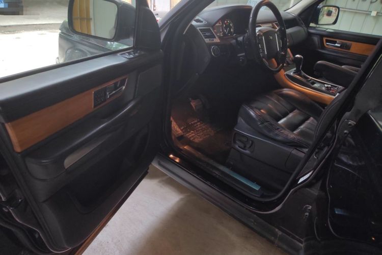 Used Land Rover Range Sport 2010 5.0 SC V8 HSE Driver Seat