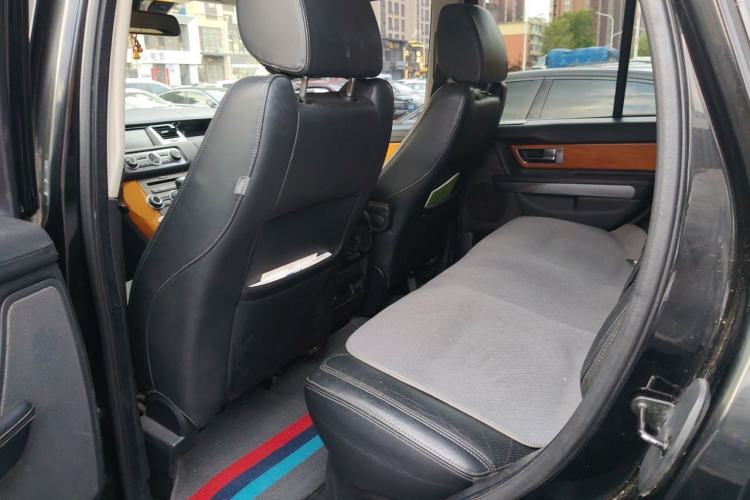 Used Land Rover Range Sport 2010 3.0 TDV6 HSE Diesel Edition Left Rear Seat