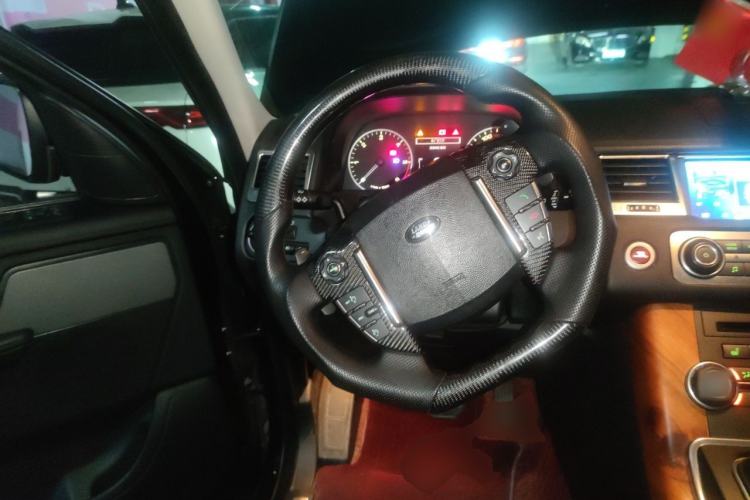 Used Land Rover Range Sport 2010 3.0 TDV6 HSE Diesel Edition Steering Wheel