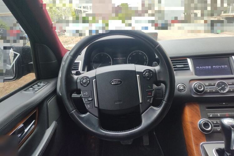 Used Land Rover Range Sport 2010 3.0 TDV6 HSE Diesel Edition Steering Wheel