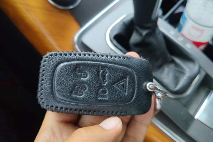 Used Land Rover Range Sport 2010 3.0 TDV6 HSE Diesel Edition Vehicle Key
