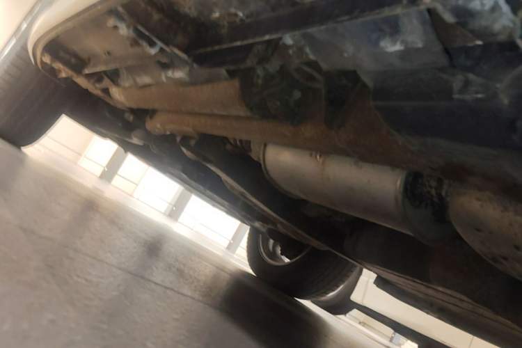 Used Land Rover Range Sport 2010 5.0 SC V8 HSE Chassis Rear Left