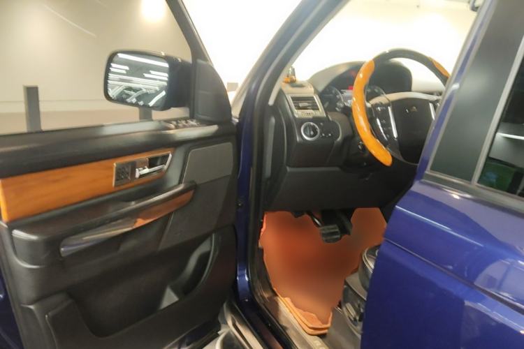 Used Land Rover Range Sport 2010 5.0 SC V8 HSE Driver Seat