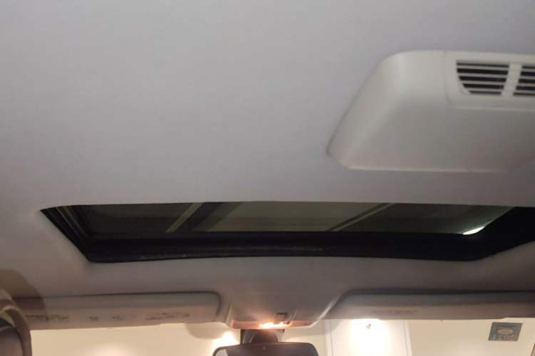 Used Land Rover Range Sport 2010 5.0 SC V8 HSE Headliner