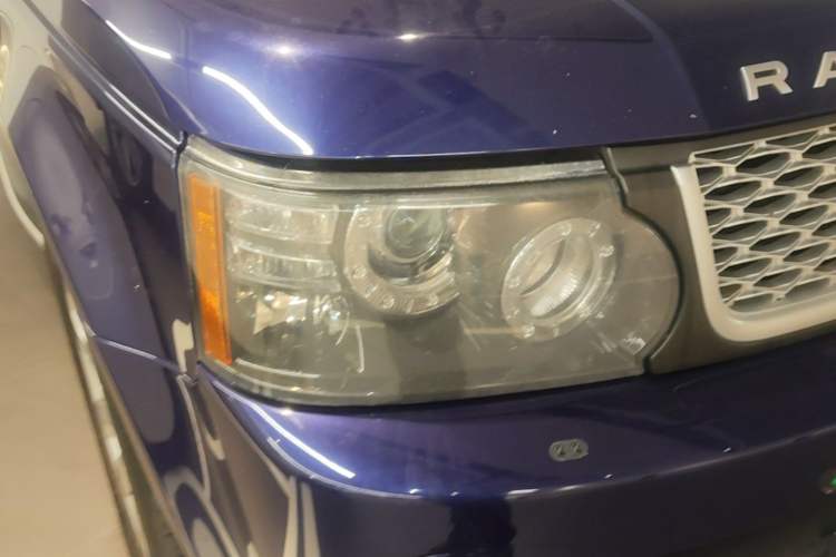 Used Land Rover Range Sport 2010 5.0 SC V8 HSE Right Front Headlight