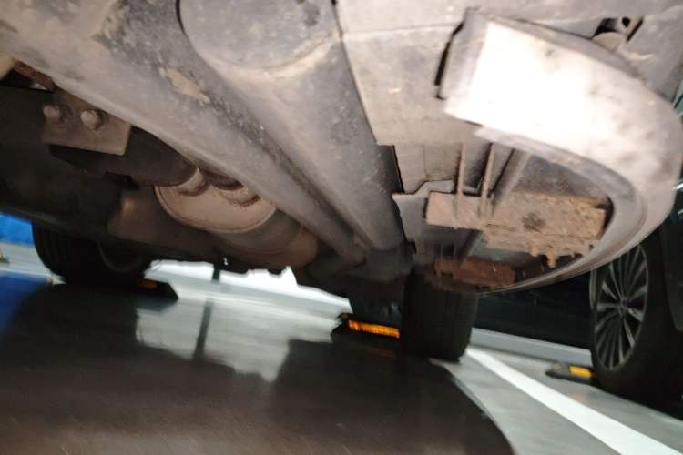 Used Land Rover Range Sport 2010 5.0 NA V8 HSE Chassis Front Left