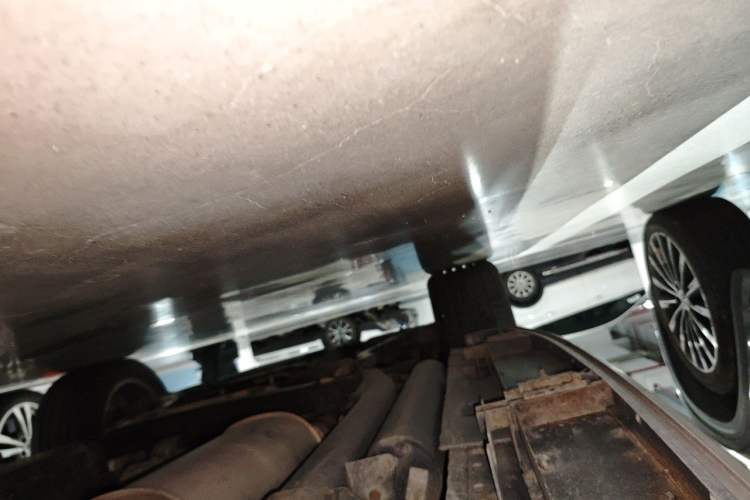 Used Land Rover Range Sport 2010 5.0 NA V8 HSE Chassis Rear Left