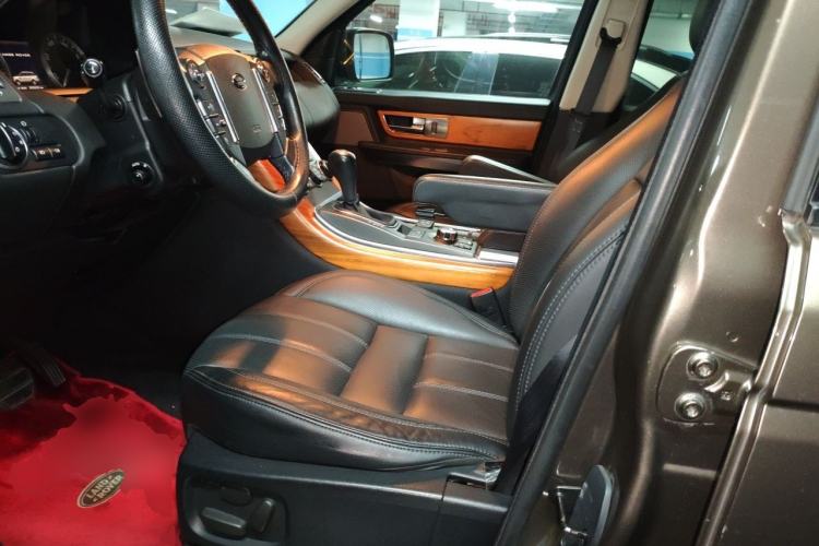 Used Land Rover Range Sport 2010 5.0 NA V8 HSE Left Front Seat