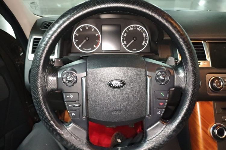 Used Land Rover Range Sport 2010 5.0 NA V8 HSE Steering Wheel