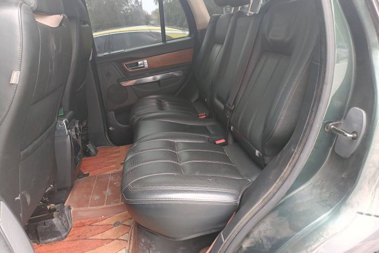 Used Land Rover Range Sport 2010 3.0 TDV6 HSE Diesel Edition Left Rear Seat