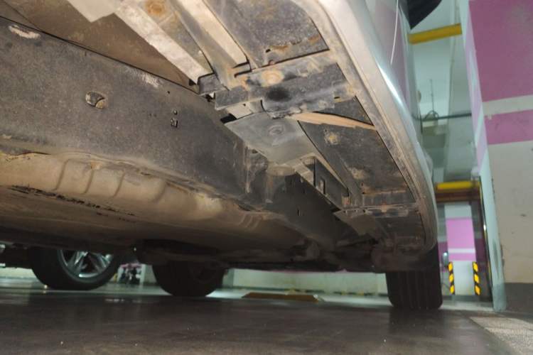 Used Land Rover Range Sport 2010 3.0 TDV6 HSE Diesel Edition Chassis Rear Right