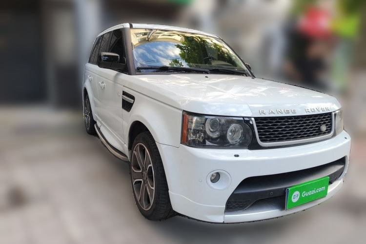 Used Land Rover Range Sport 2010 5.0 SC V8 HSE Front Right 45 Deg