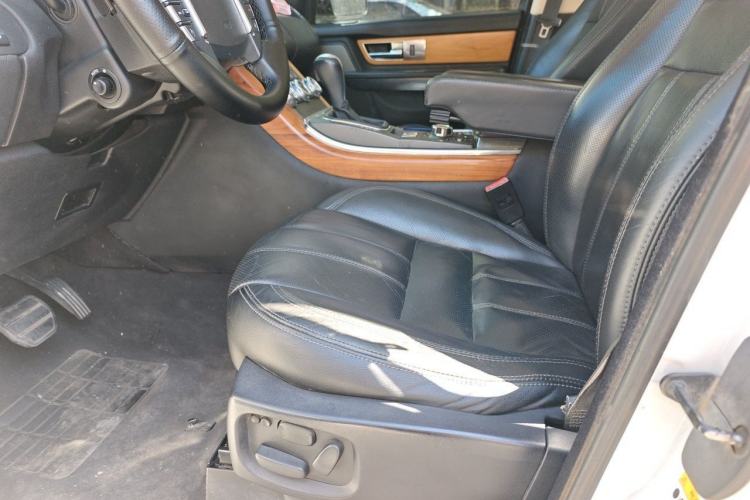 Used Land Rover Range Sport 2010 3.0 TDV6 HSE Diesel Edition Left Front Seat