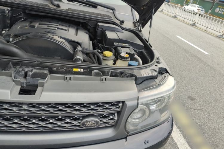 Used Land Rover Range Sport 2011 3.0 TDV6 Diesel Version Engine Bay Left