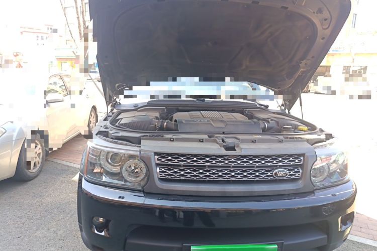 Used Land Rover Range Sport 2011 5.0 SC V8 HSE Engine Bay Right