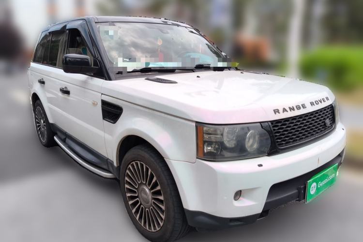 Used Land Rover Range Sport 2011 5.0 NA V8 HSE Front Right 45 Deg