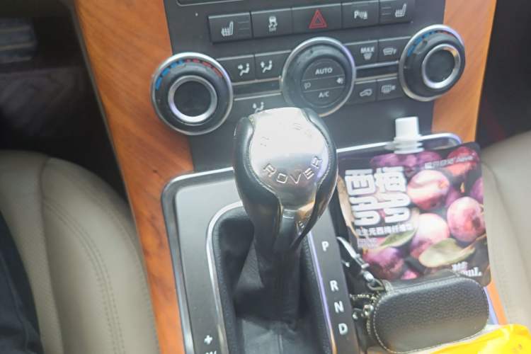 Used Land Rover Range Sport 2011 5.0 NA V8 HSE Gear Lever