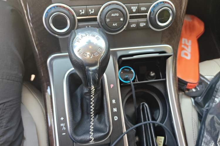 Used Land Rover Range Sport  Gear Lever