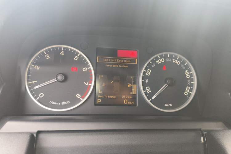 Used Land Rover Range Sport 2011 5.0 NA V8 HSE Instrument Cluster