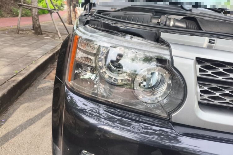 Used Land Rover Range Sport 2011 5.0 NA V8 HSE Right Front Headlight
