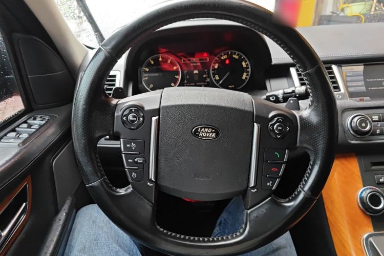 Used Land Rover Range Sport 2011 5.0 SC V8 HSE Steering Wheel