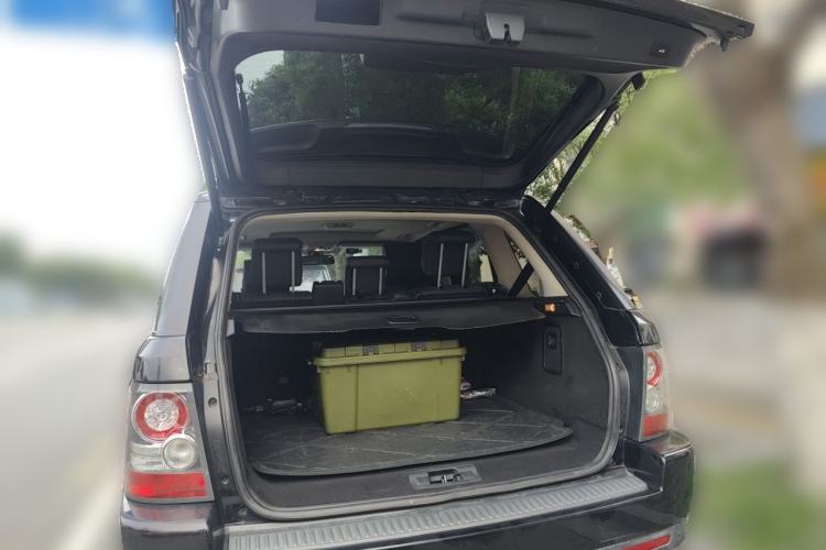 Used Land Rover Range Sport 2011 3.0 TDV6 Diesel Version Trunk