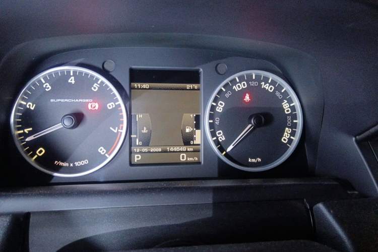 Used Land Rover Range Sport 2011 5.0 SC V8 HSE Instrument Cluster