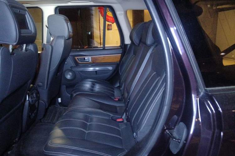 Used Land Rover Range Sport 2011 5.0 SC V8 HSE Left Rear Seat