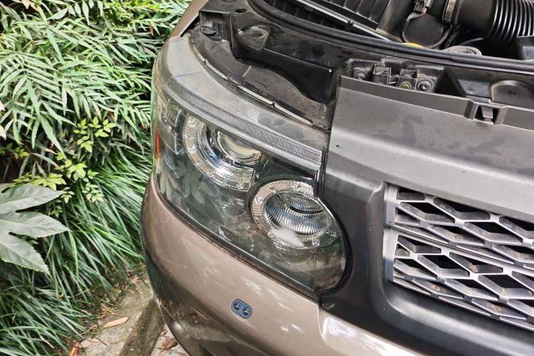 Used Land Rover Range Sport 2011 5.0 SC V8 HSE Right Front Headlight