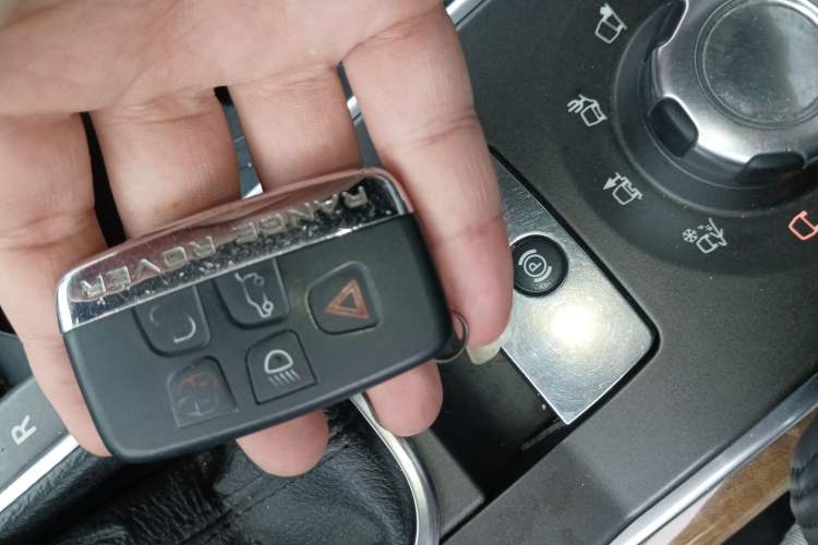 Used Land Rover Range Sport 2011 3.0 TDV6 Diesel Version Vehicle Key