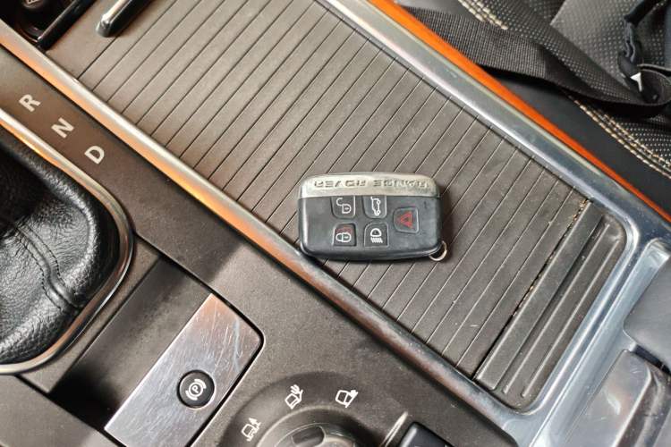 Used Land Rover Range Sport 2011 5.0 SC V8 HSE Vehicle Key