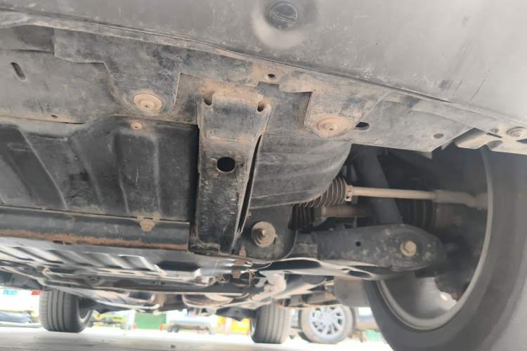 Used Land Rover Range Sport 2011 5.0 NA V8 HSE Chassis Front Left