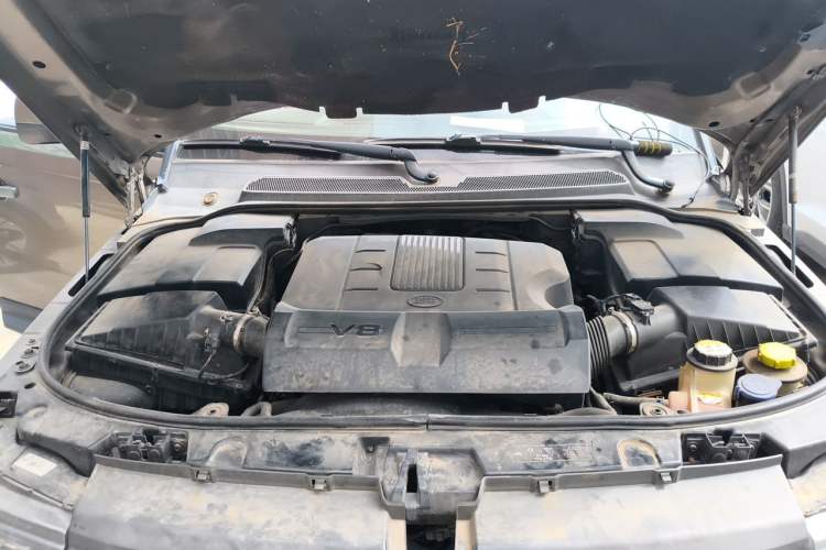 Used Land Rover Range Sport 2011 5.0 NA V8 HSE Engine Bay