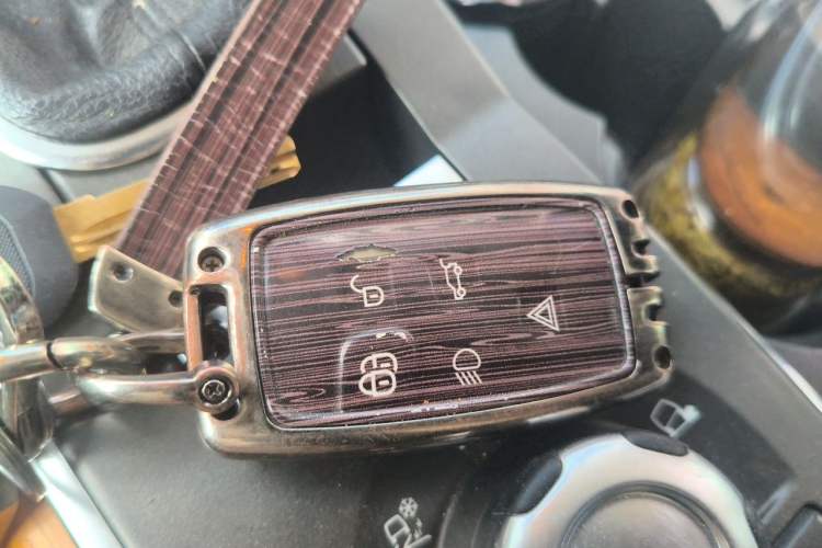 Used Land Rover Range Sport 2011 5.0 NA V8 HSE Vehicle Key